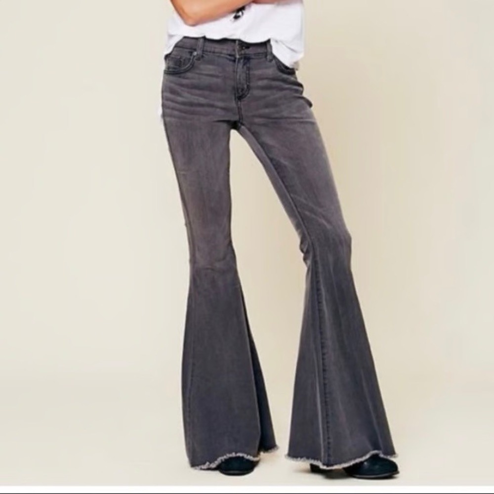 Free People Jeans Just Float On Gray‎ Flare High Rise Bell Bottom Sz 27 (23x31)